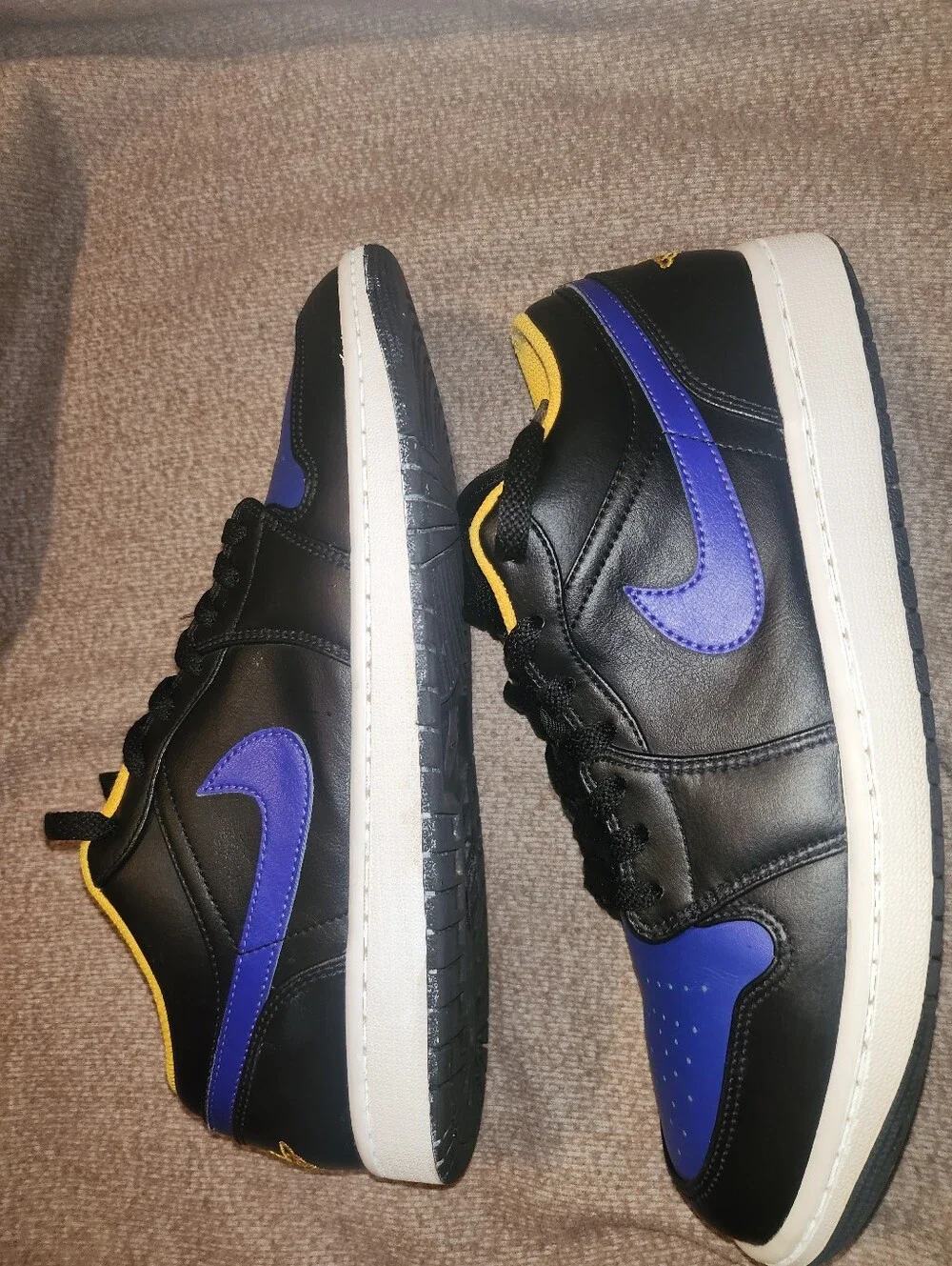 Nike Air Jordan Low Top Sneakers in Black, Purple & Yellow Size 11.5 No Insole